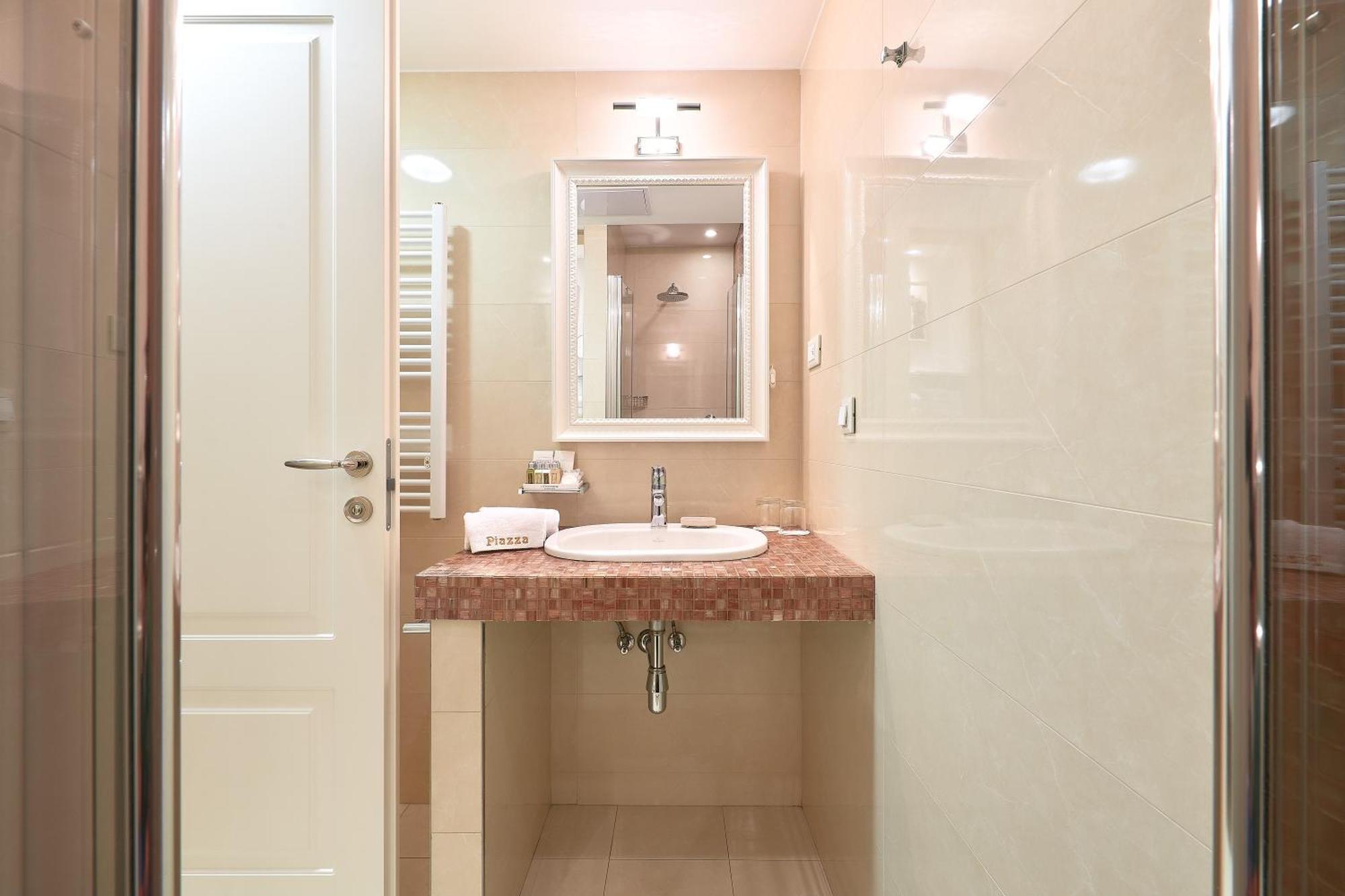 Piazza Heritage Hotel Сплит Экстерьер фото